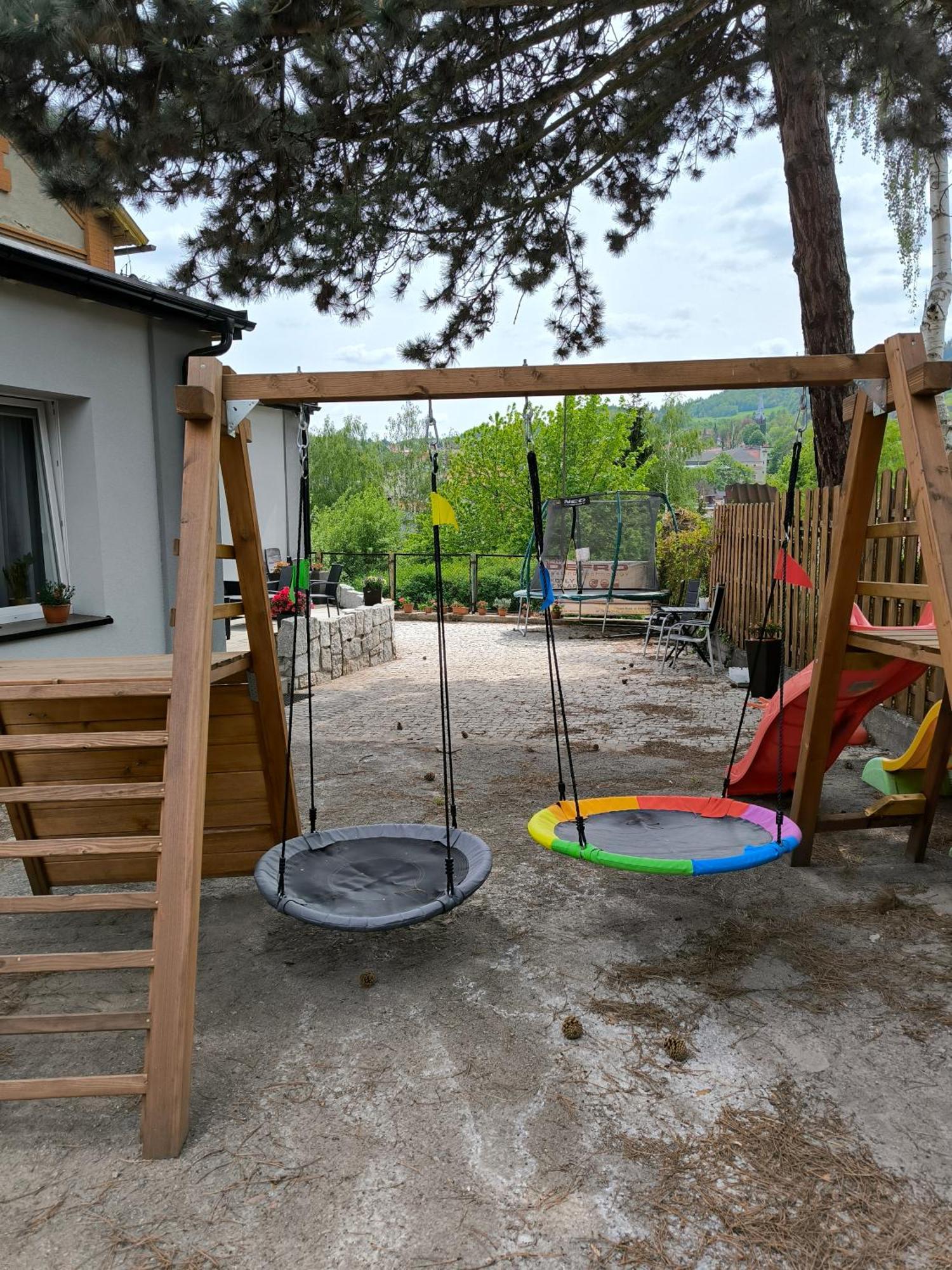 Dawna Mleczarnia Apartamenty Sosnowy Nowa Ruda Zewnętrze zdjęcie